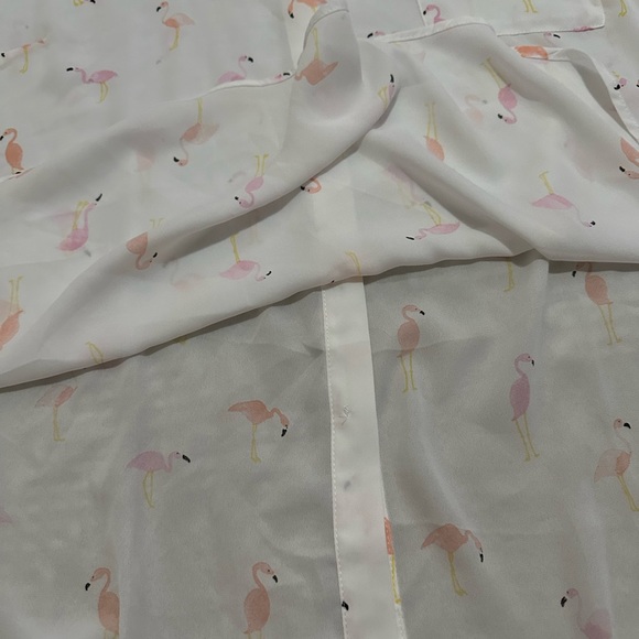 NWT Women’s Torrid Sheer White Pink Flamingo Print Short Sleeve Top Size 3X - Picture 4 of 6